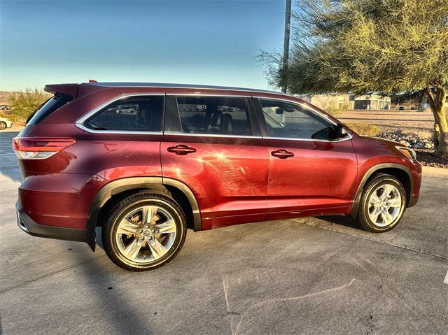 used 2019 Toyota Highlander car, priced at $29,700