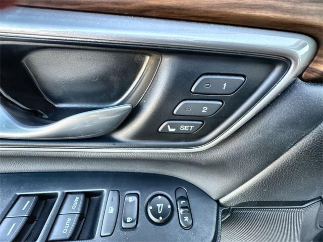 used 2020 Honda CR-V car, priced at $26,400