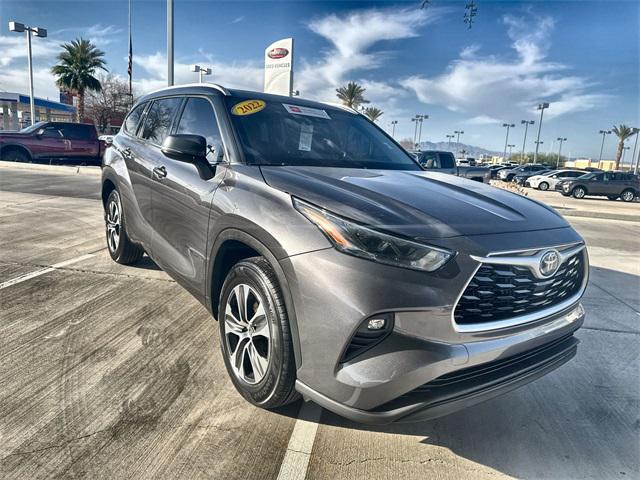 used 2022 Toyota Highlander Hybrid car, priced at $39,800