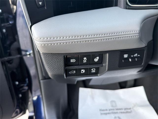 used 2021 Toyota Avalon Hybrid car, priced at $33,200