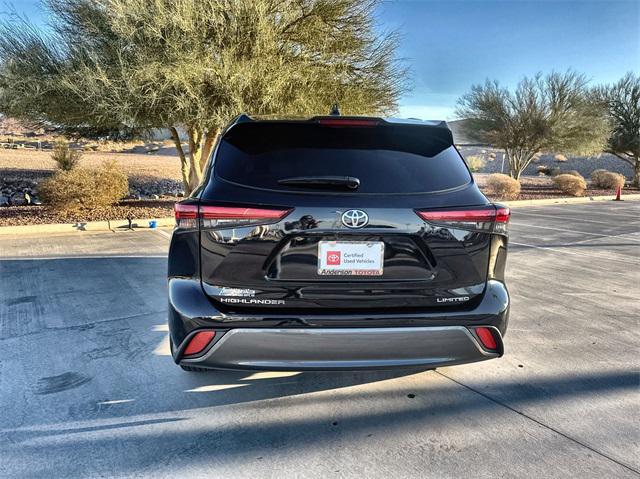 used 2022 Toyota Highlander car, priced at $36,600