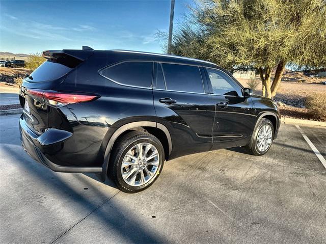 used 2022 Toyota Highlander car, priced at $36,600