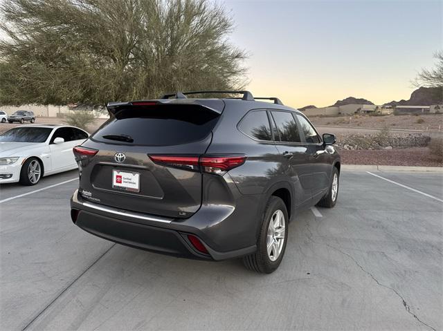 used 2023 Toyota Highlander car, priced at $33,000