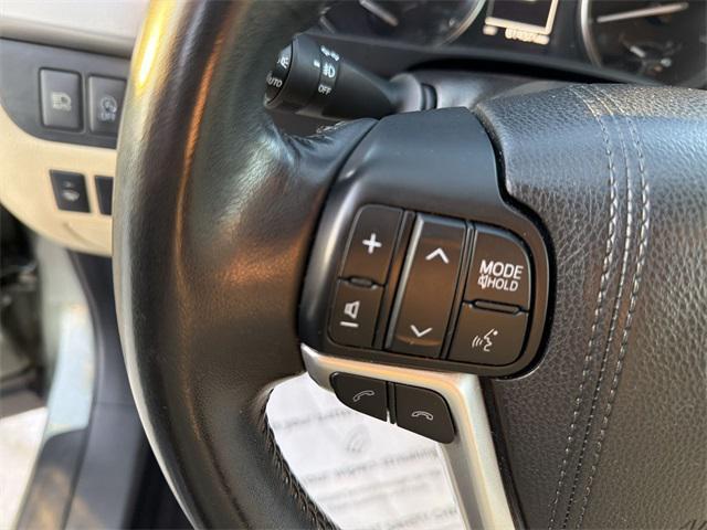 used 2018 Toyota Highlander car, priced at $26,800