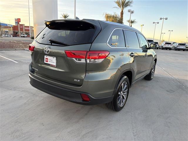 used 2018 Toyota Highlander car, priced at $26,800