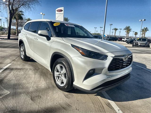 used 2022 Toyota Highlander car, priced at $33,700