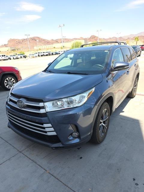 used 2018 Toyota Highlander car
