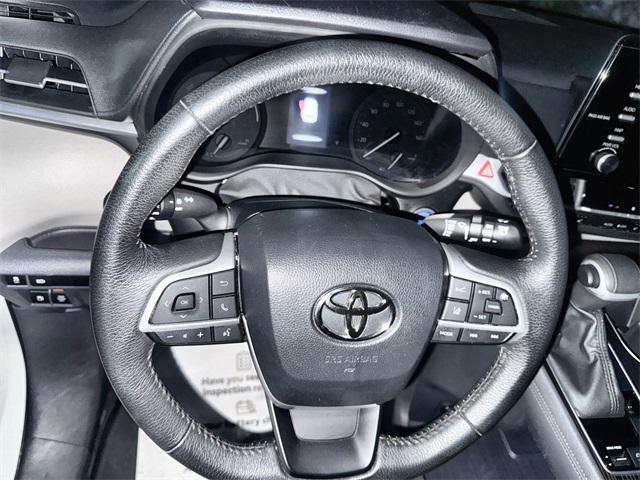 used 2023 Toyota Sienna car, priced at $36,700