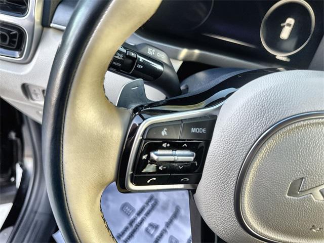 used 2023 Kia Sorento Hybrid car, priced at $35,750