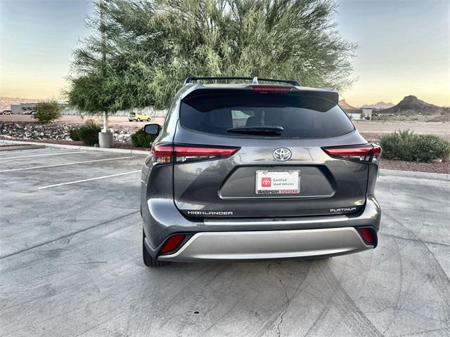 used 2023 Toyota Highlander car, priced at $44,700