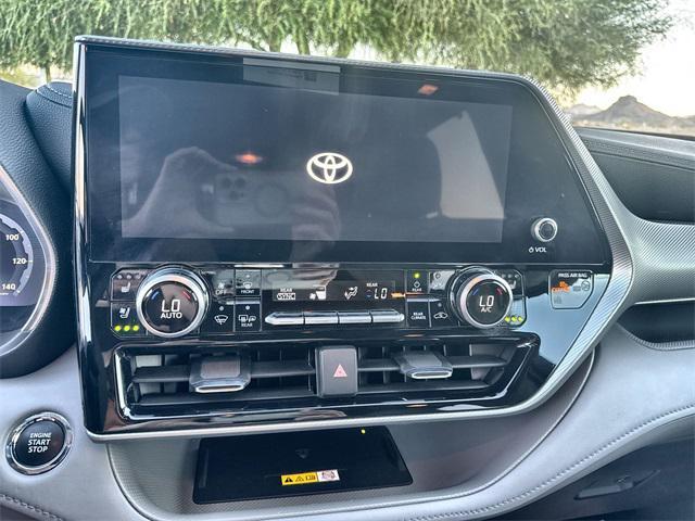 used 2023 Toyota Highlander car, priced at $44,700