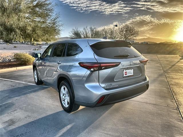 used 2024 Toyota Highlander car, priced at $40,500