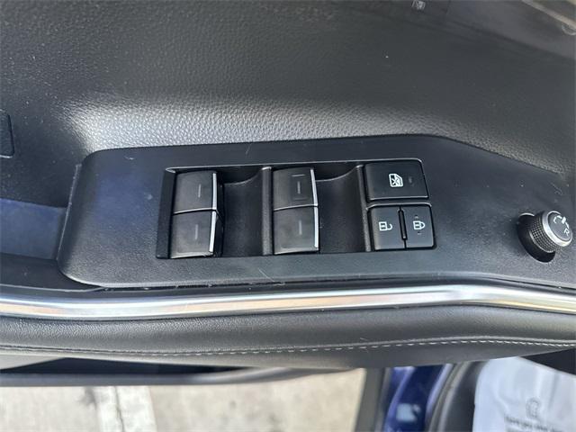 used 2022 Toyota Highlander car, priced at $37,200