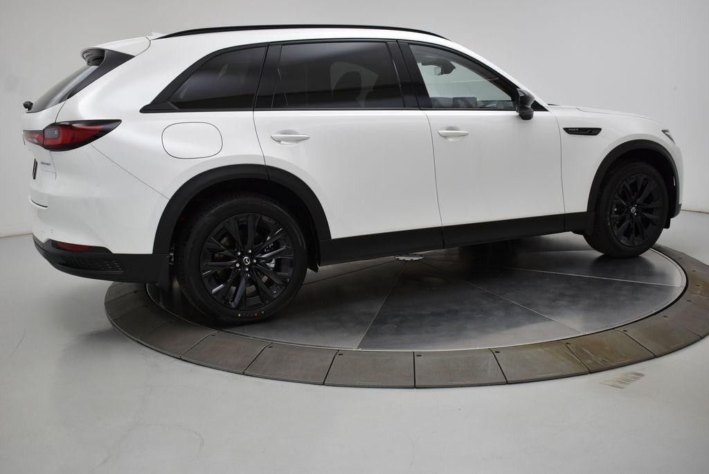 new 2025 Mazda CX-90 PHEV car, priced at $55,726