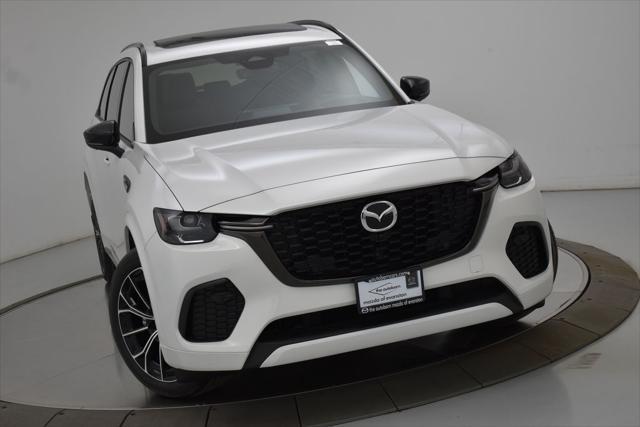 new 2025 Mazda CX-70 car, priced at $53,578