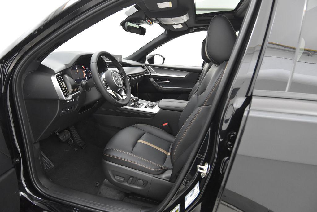 new 2025 Mazda CX-70 PHEV car, priced at $57,689