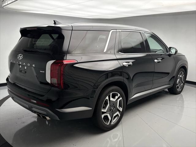 used 2024 Hyundai Palisade car, priced at $38,299