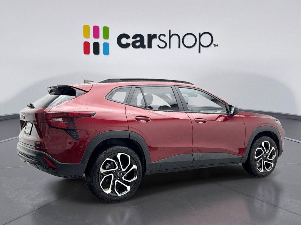 used 2024 Chevrolet Trax car, priced at $23,798
