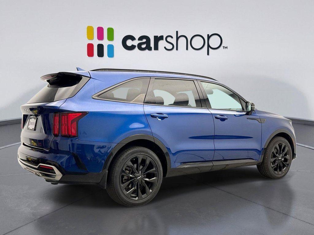 used 2023 Kia Sorento car, priced at $29,598