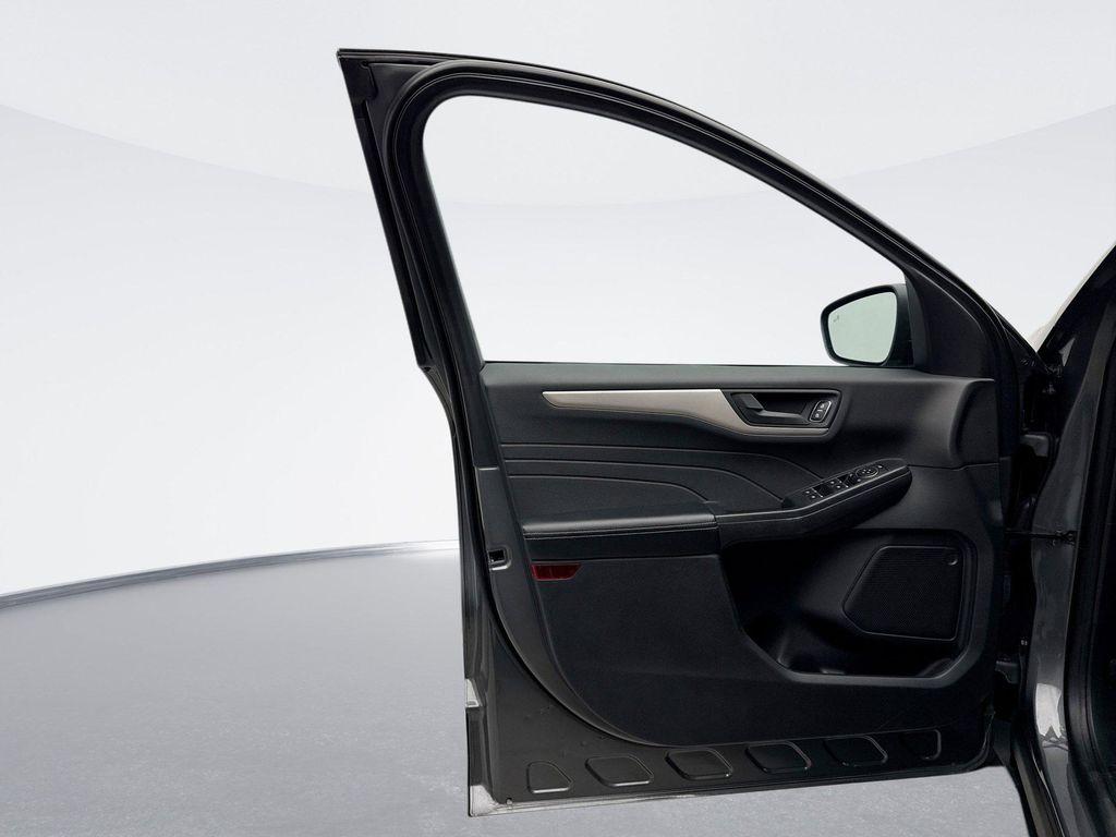 used 2022 Ford Escape car, priced at $20,997