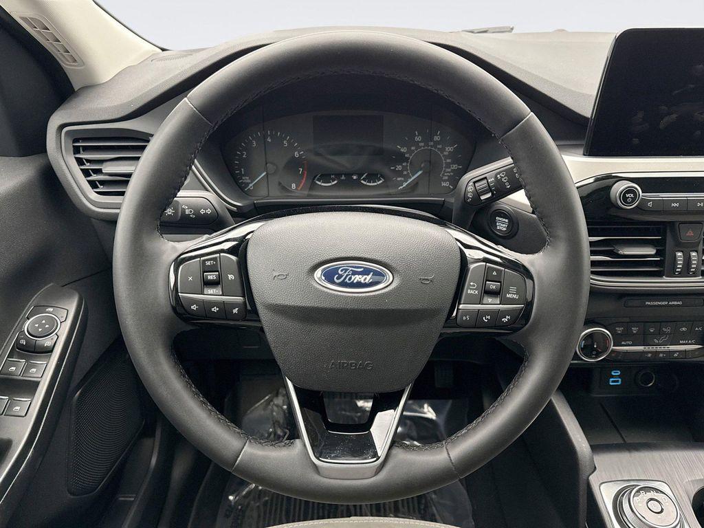 used 2022 Ford Escape car, priced at $20,997