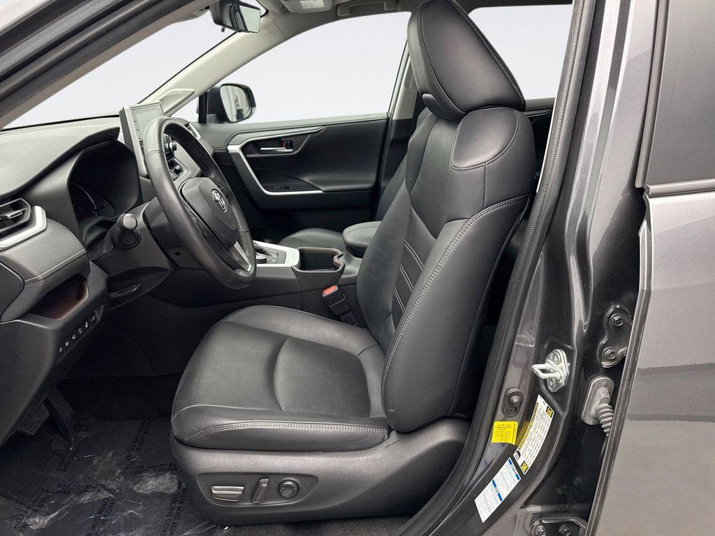 used 2022 Toyota RAV4 Hybrid car, priced at $29,549