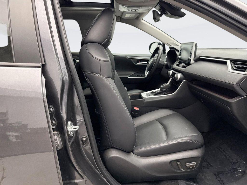 used 2022 Toyota RAV4 Hybrid car, priced at $29,549