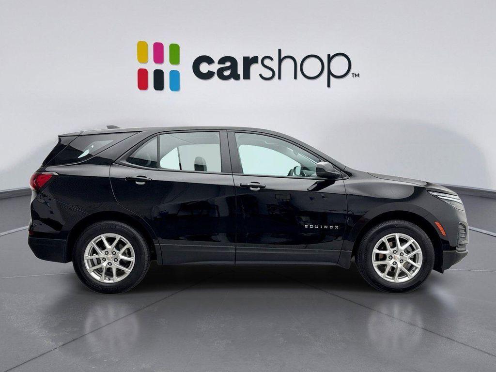used 2024 Chevrolet Equinox car, priced at $23,398