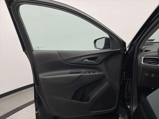 used 2024 Chevrolet Equinox car, priced at $22,400