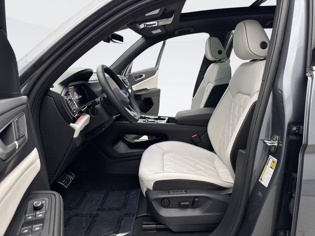 used 2025 Volkswagen Atlas Cross Sport car, priced at $44,799