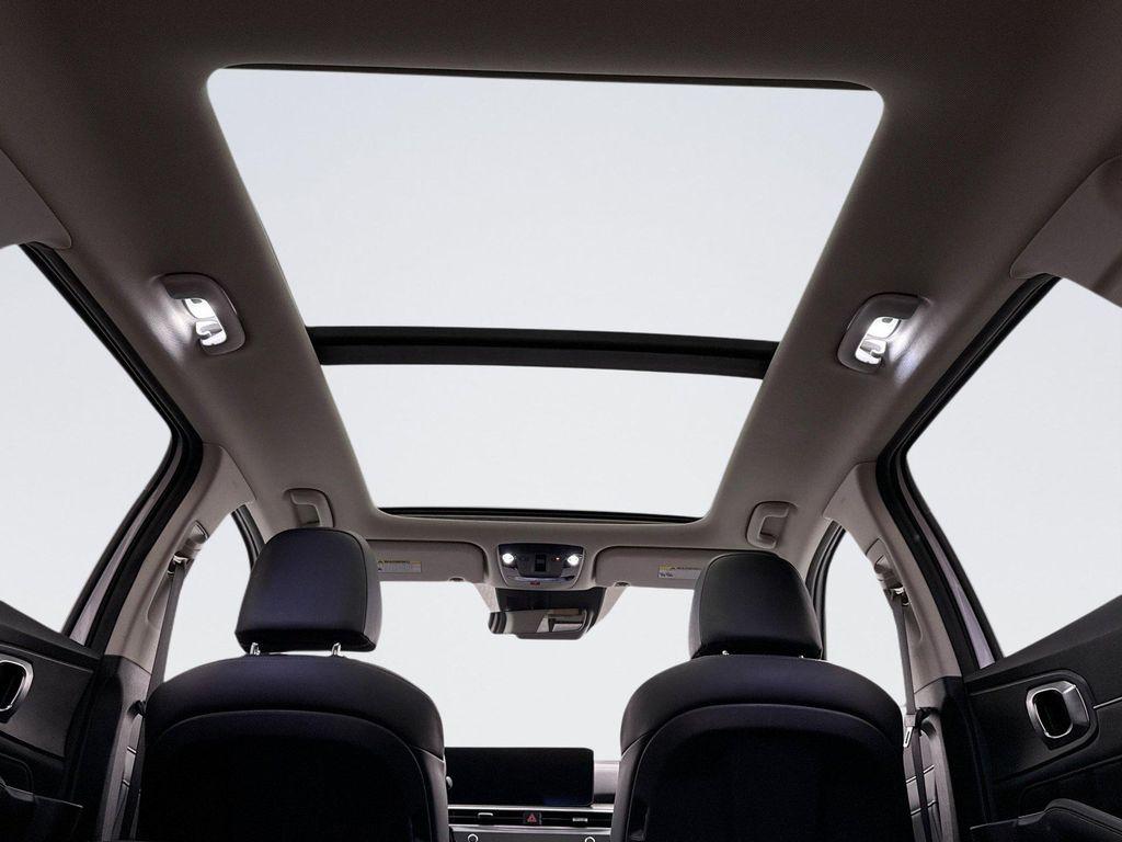 used 2025 Kia Sorento car, priced at $38,298