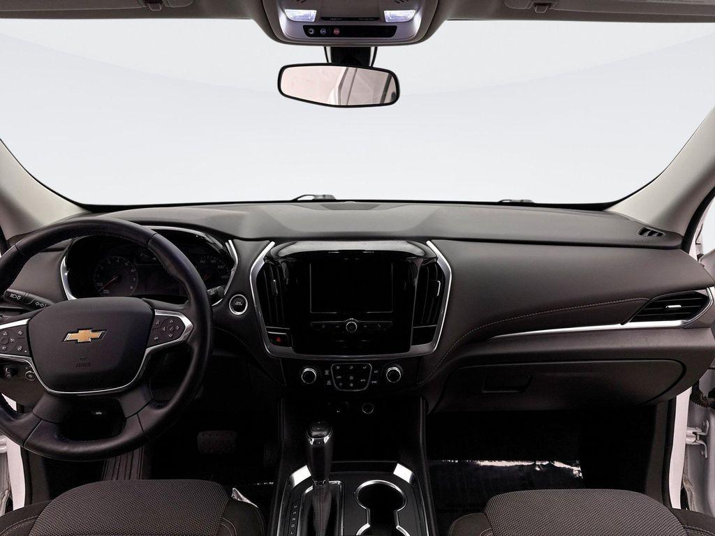 used 2020 Chevrolet Traverse car, priced at $21,150