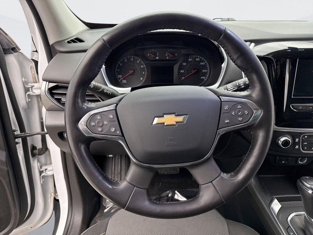 used 2020 Chevrolet Traverse car, priced at $21,150