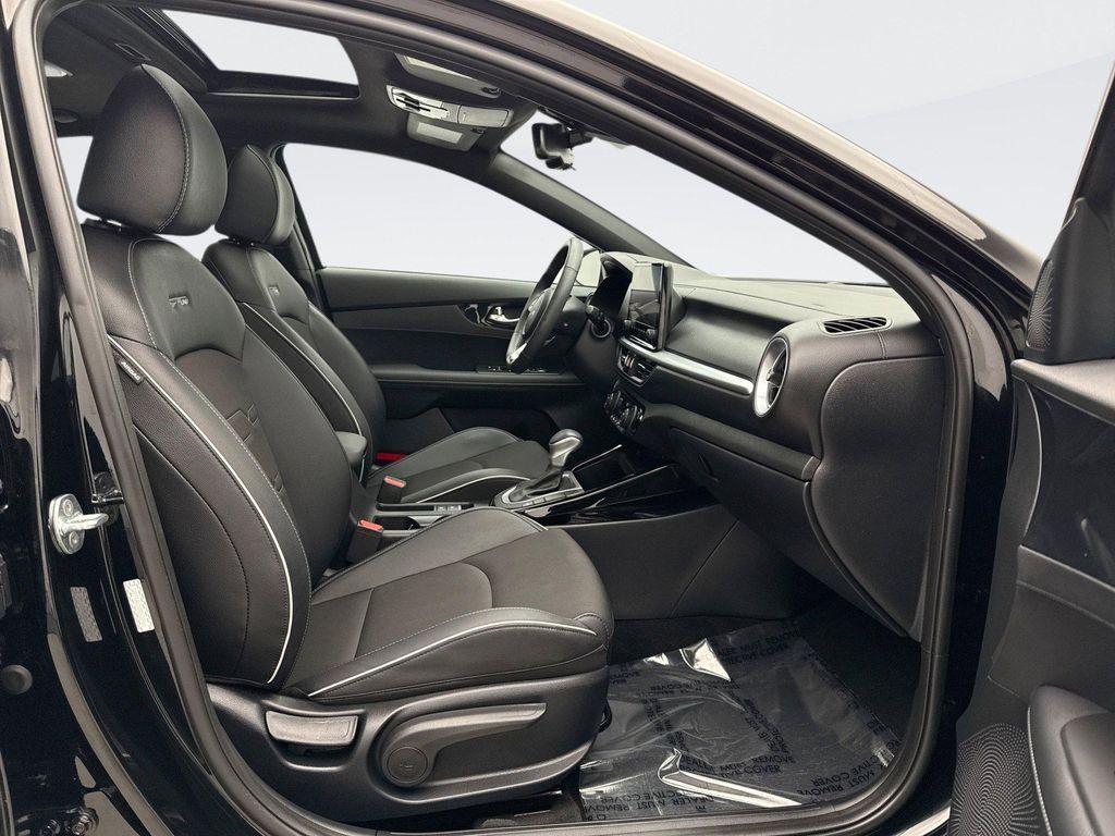 used 2023 Kia Forte car, priced at $21,900