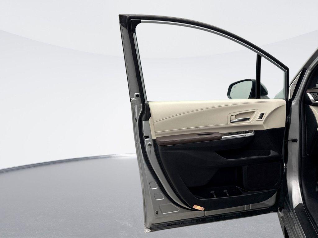 used 2023 Toyota Sienna car, priced at $56,199