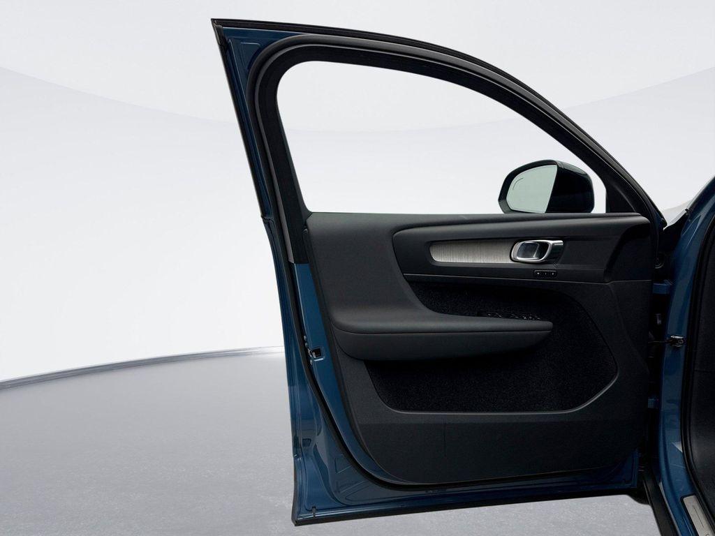 used 2023 Volvo XC40 car, priced at $33,199