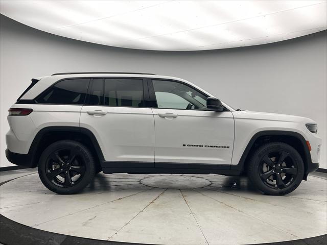 used 2023 Jeep Grand Cherokee car, priced at $32,600