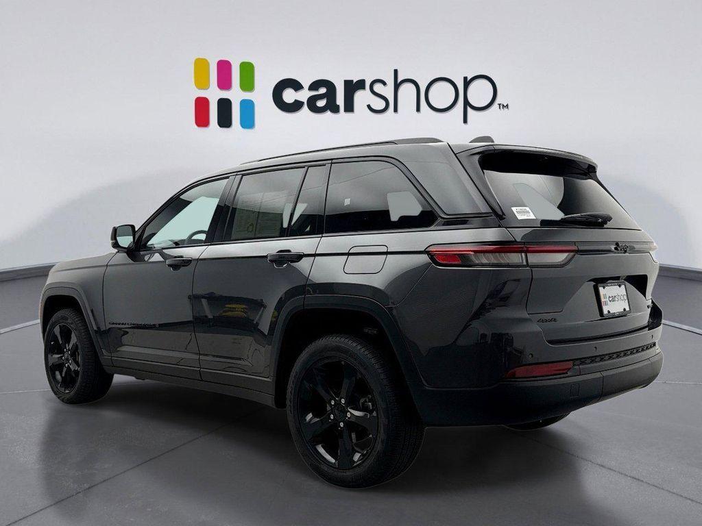 used 2025 Jeep Grand Cherokee car, priced at $42,700