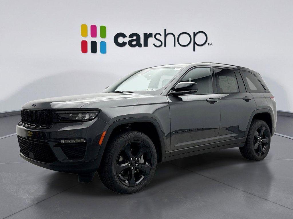 used 2025 Jeep Grand Cherokee car, priced at $42,700