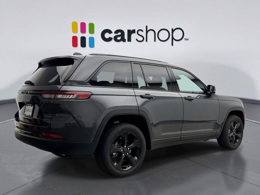 used 2025 Jeep Grand Cherokee car, priced at $42,700