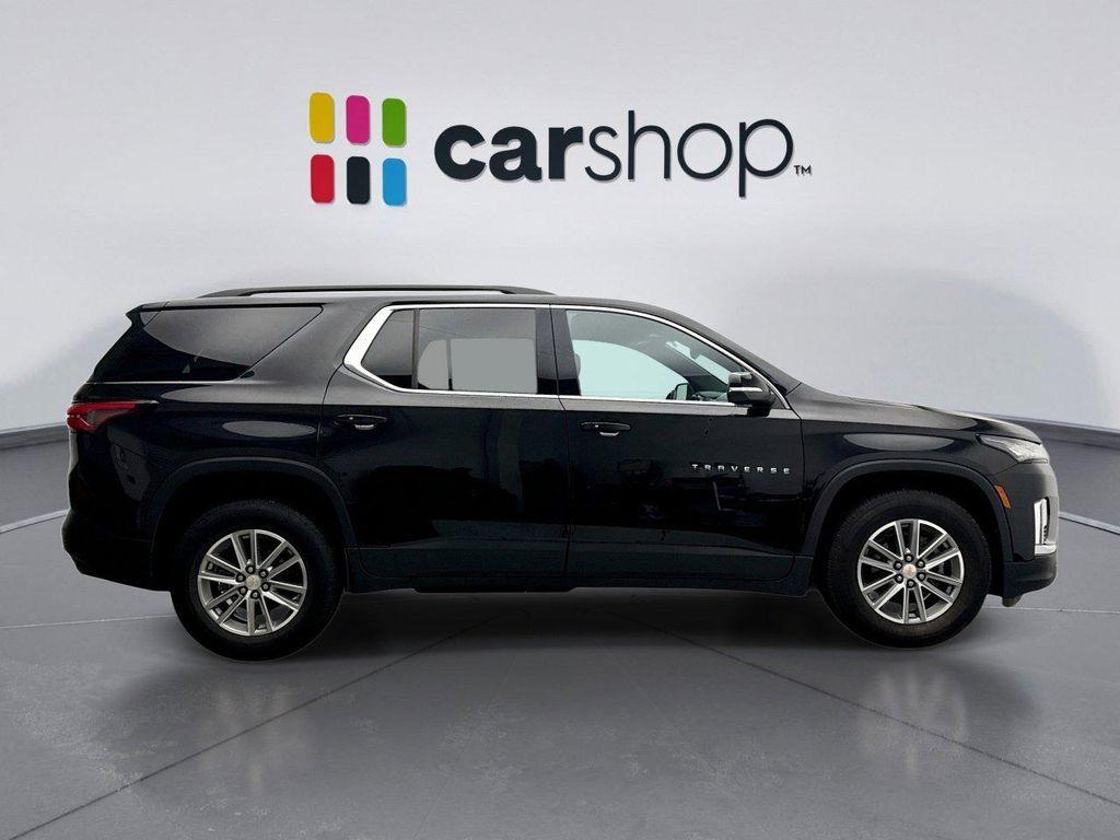 used 2023 Chevrolet Traverse car, priced at $26,946