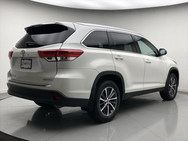 used 2019 Toyota Highlander car, priced at $28,949