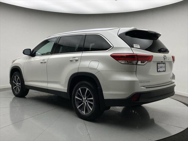 used 2019 Toyota Highlander car, priced at $28,949