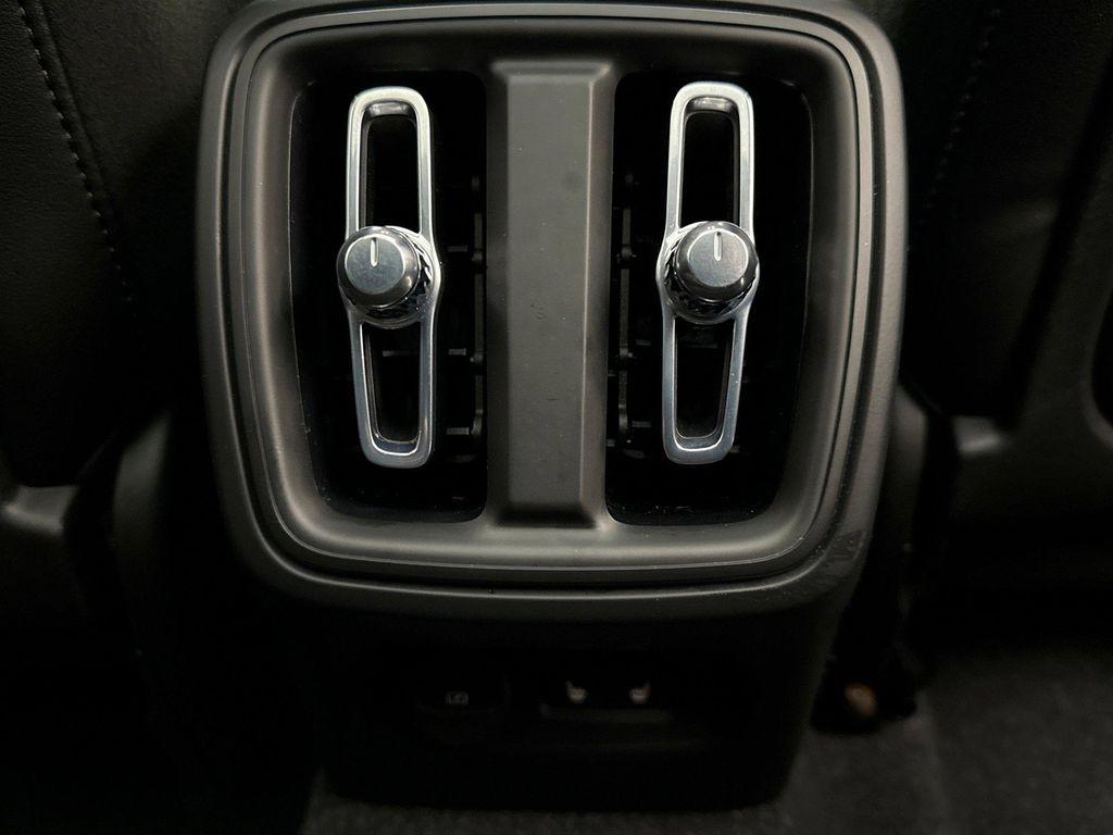 used 2021 Volvo XC40 car, priced at $21,946