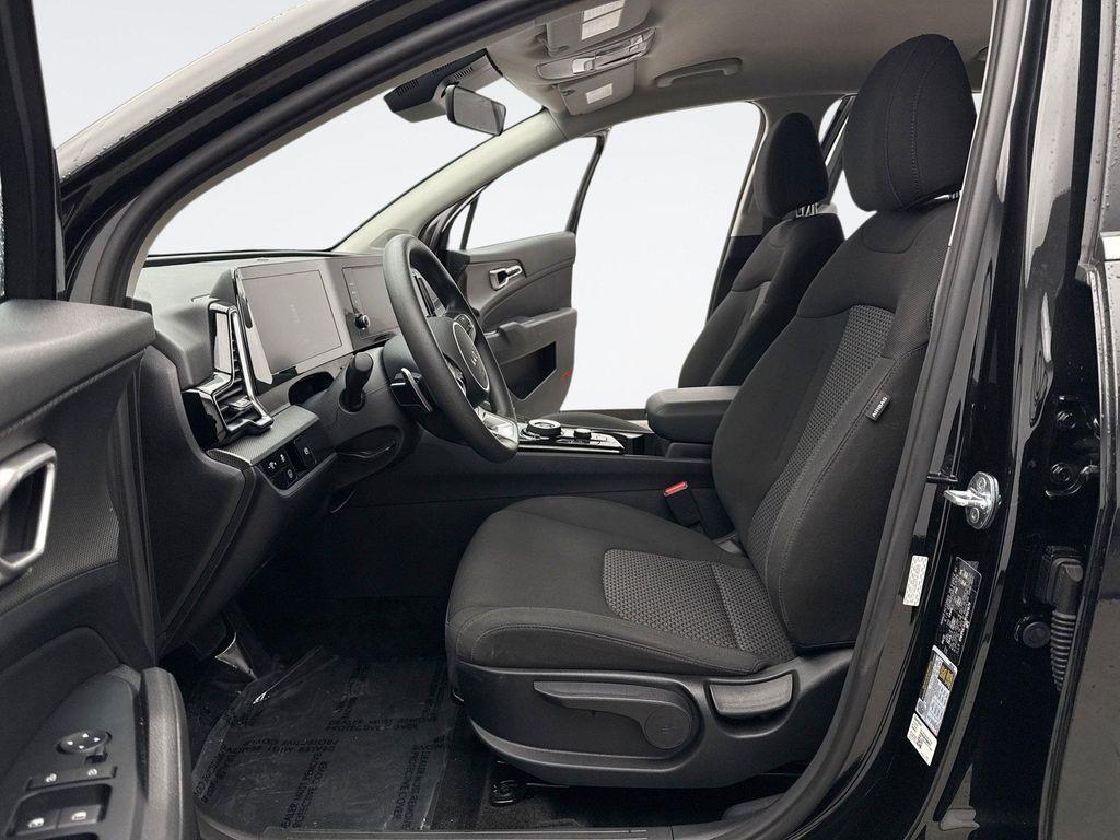 used 2023 Kia Sportage Hybrid car, priced at $25,097