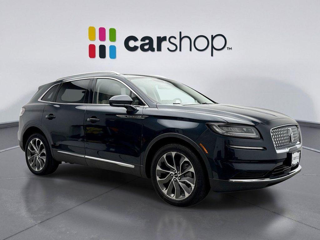 used 2022 Lincoln Nautilus car, priced at $33,298