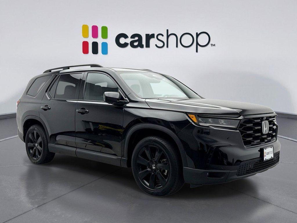 used 2025 Honda Pilot car, priced at $46,600