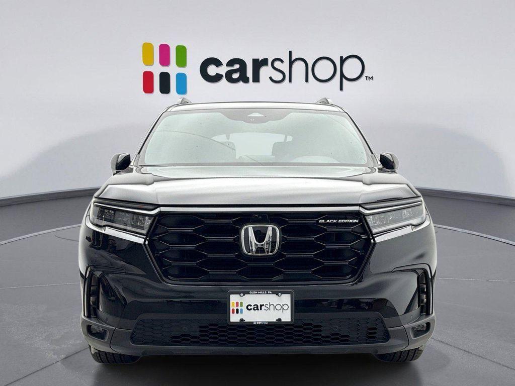 used 2025 Honda Pilot car, priced at $46,600