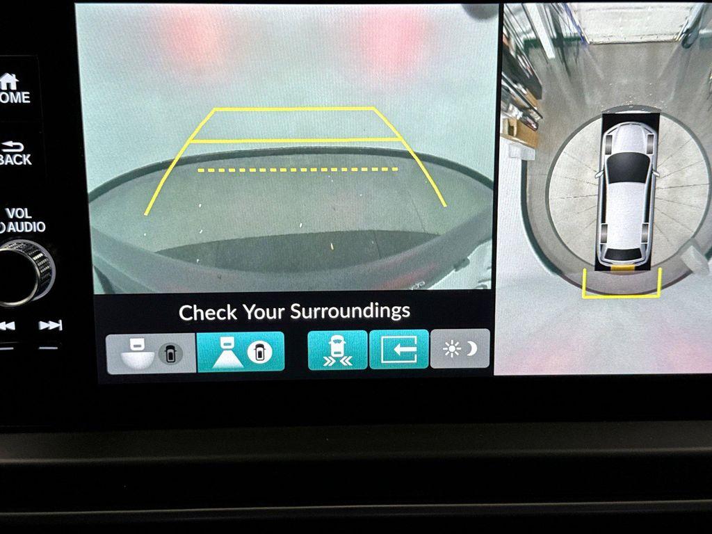 used 2025 Honda Pilot car, priced at $46,600