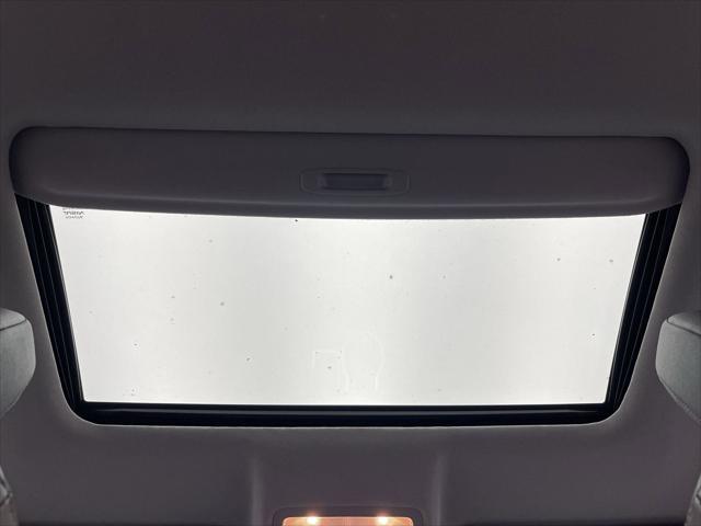used 2016 Toyota Highlander car, priced at $18,549